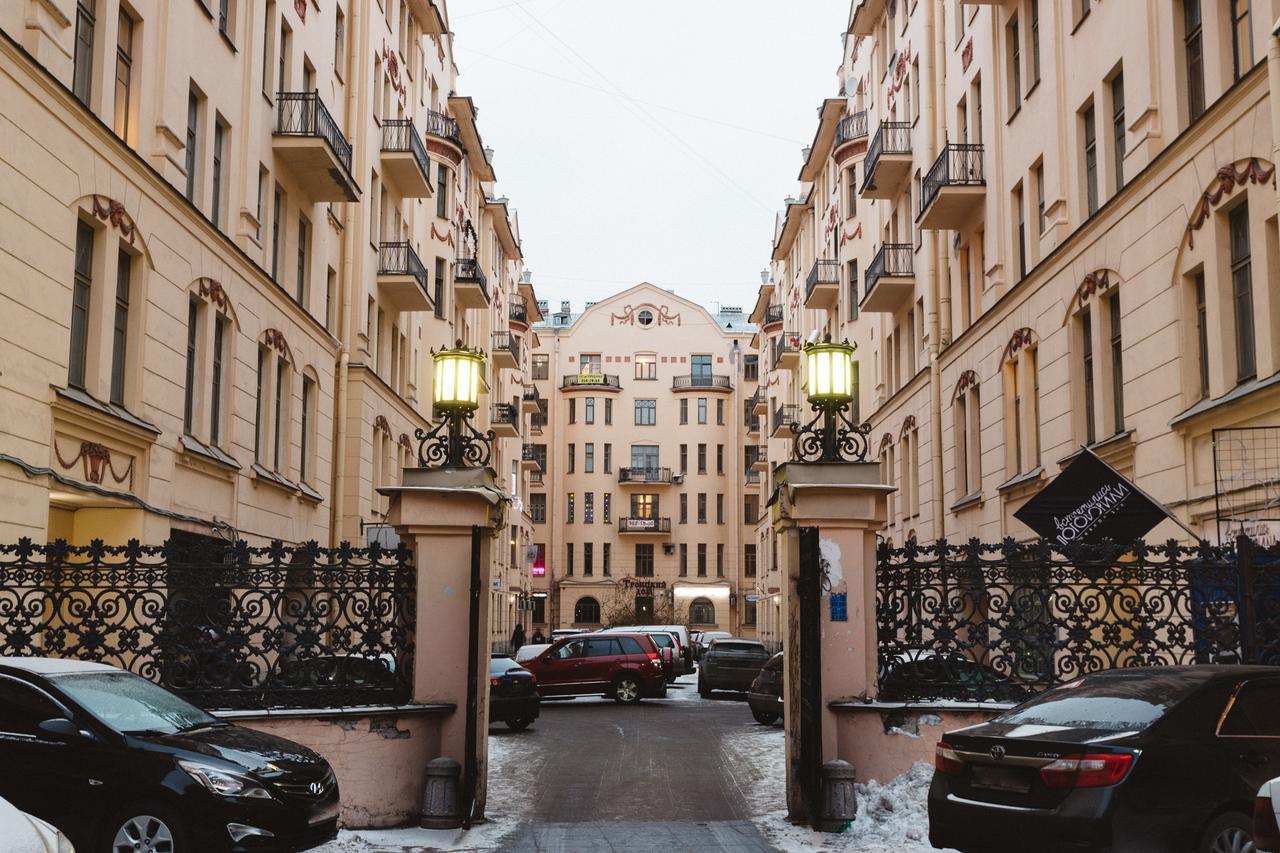 Grey House Hotel Saint Petersburg Bagian luar foto